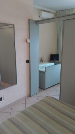 Bedroom 11