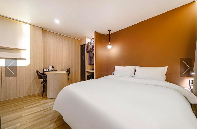 Bedroom 2, Brown Dot Hotel Yeonsan, Yeonje