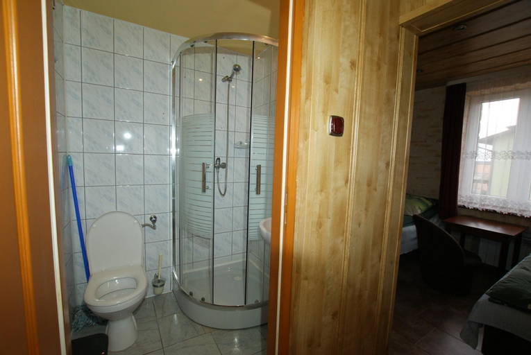 Bathroom 3, Willa u Damiana - pokoje noclegi nad morzem, Koszalin