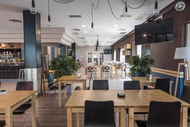 Food & Drinks 3, Las Ventas, Zaragoza