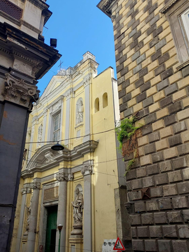 Others 4, B&B Palazzo Carafa di Montorio, Napoli