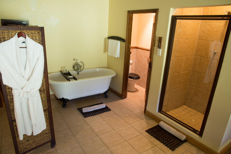 Bathroom 5