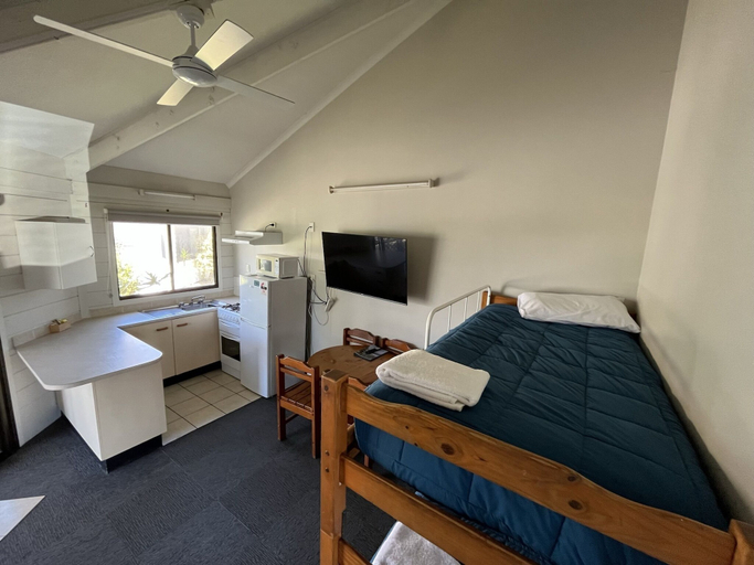 Bedroom 3, Shelly Beach Holiday Park, Wyong - South and West