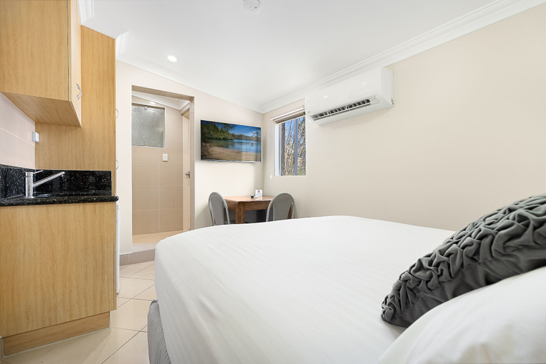 Bedroom 4, Point Samson Resort, Roebourne