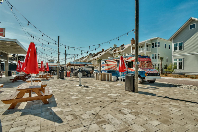 Food & Drinks 3, Prominence Rentals on 30A by Panhandle Getaways, Walton