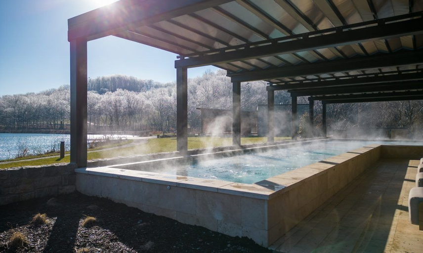 Sport & Beauty 2, Southall Farm & Inn, Williamson