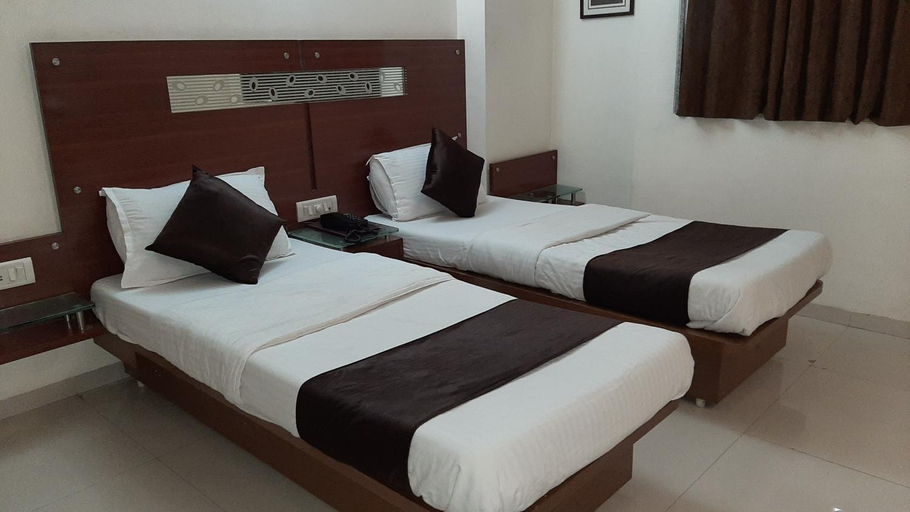 Bedroom 3, Hotel Happiness, Surat