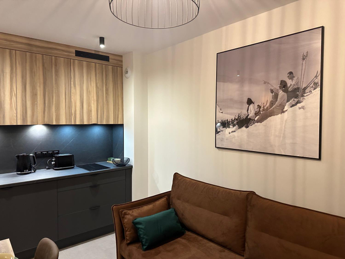 Others 4, Apartamenty Czarne Owce, Jelenia Góra