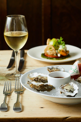 Food & Drinks 5, The Kingham Plough, Oxfordshire