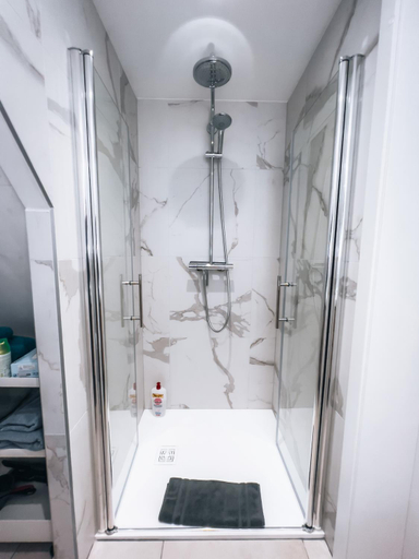 Shower 3, Gite des Victoires, Haut-Rhin