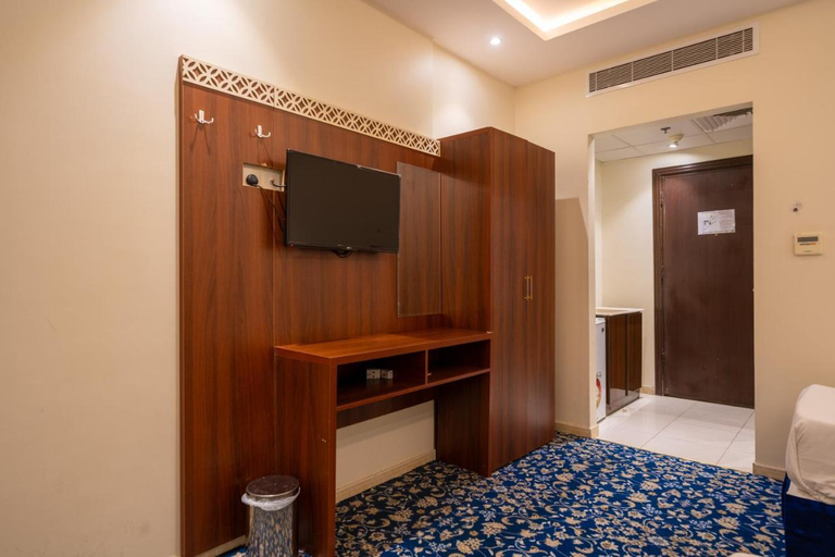 Bedroom 2, Waseem Al Azizia Hotel, Makkah