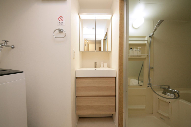 Bedroom 12