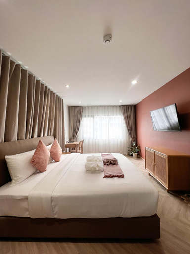 Bedroom 14