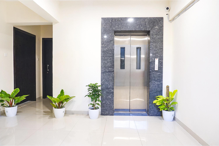 Public Area 3, Fabhotel Majestic Luxurious, Pune
