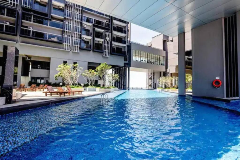 Others 2, Trevor bathtub Imperio residence seaview jonker5min, Malacca City