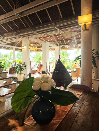 3, The Living Room Siargao, General Luna