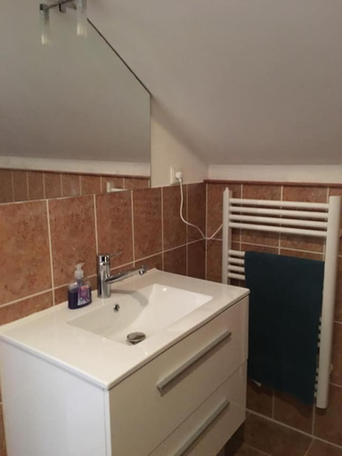 Bathroom 9