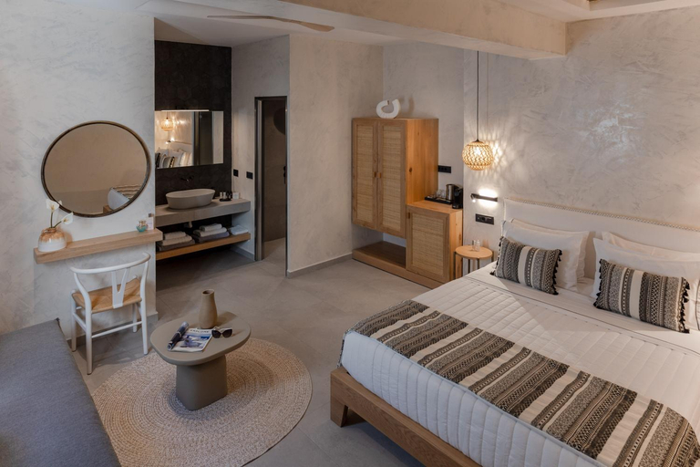 Bedroom 4, Almyra Oia Suites, South Aegean