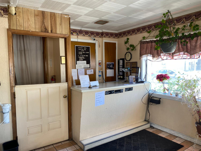 Public Area, RANGER MOTEL, Laramie