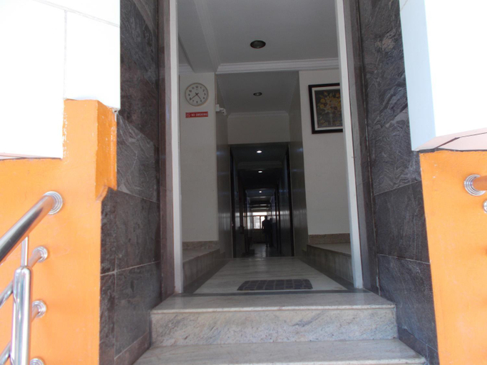 Others 3, Hotel Embassy, Bangalore