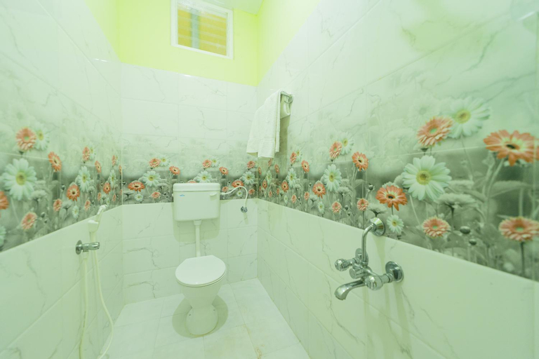 Bathroom 4