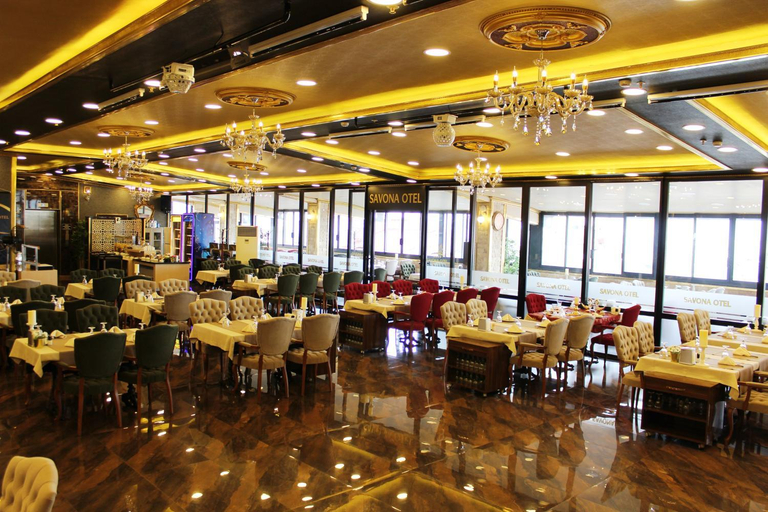 Food & Drinks 3, Savona Otel, Merkez
