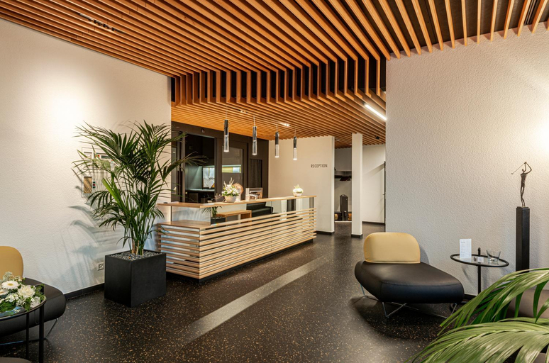Public Area 3, Seehotel Sternen, Luzern