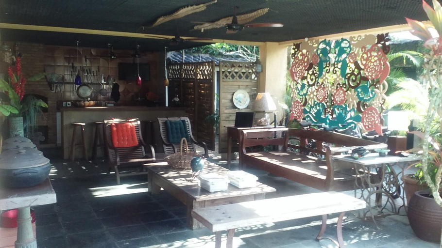 Others 5, REB Casa Itanhanga, Rio de Janeiro