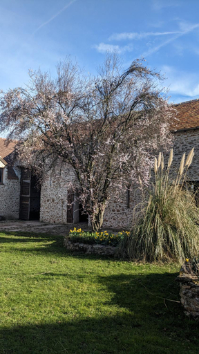 Others 2, Ferme de Gratteloup, Seine-et-Marne