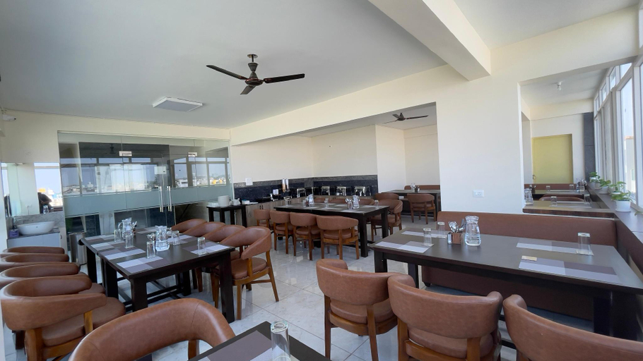 Food & Drinks, Hotel Kino Tree, Bangalore