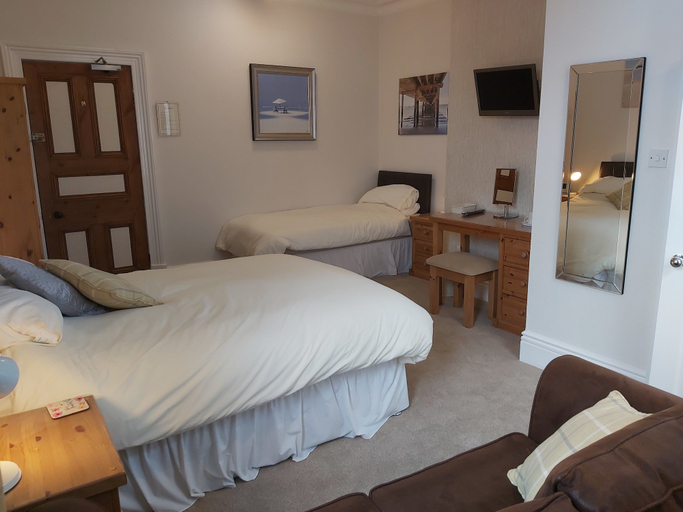 Bedroom 3, Boulmer Guesthouse, North Yorkshire