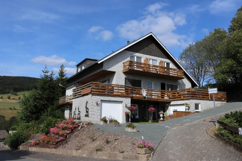 Others 4, Gretel von Birne, Hochsauerlandkreis
