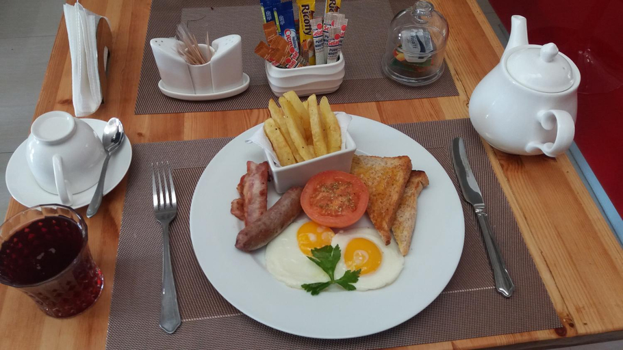 Food & Drinks 5, Staymorr Boutique Guest House, Ngamiland East