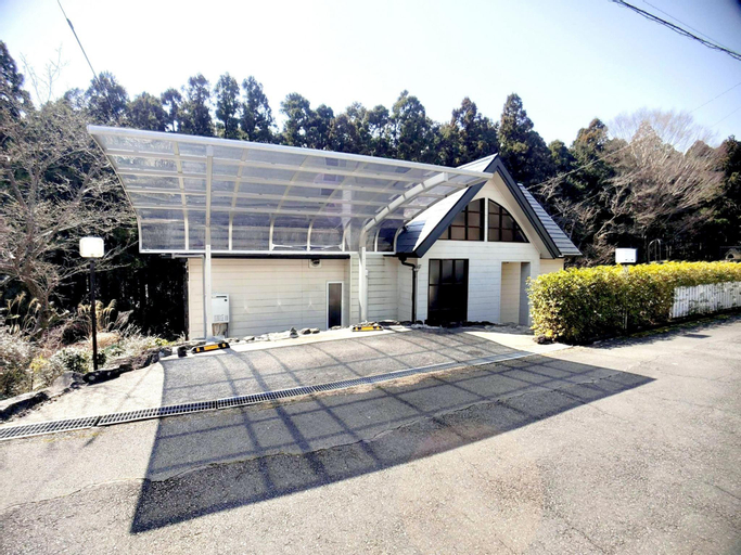 Cedar Retreat House, Itō