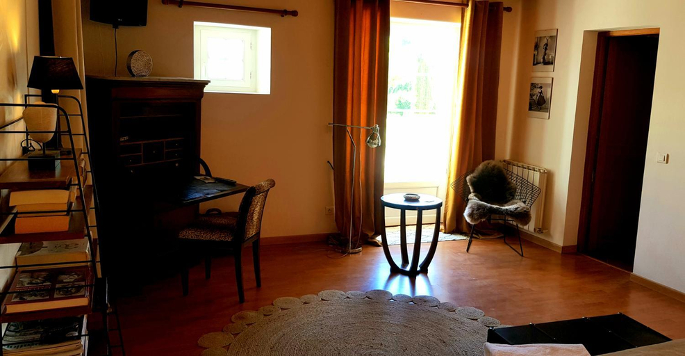 Others 4, La Revetizon, Charente-Maritime