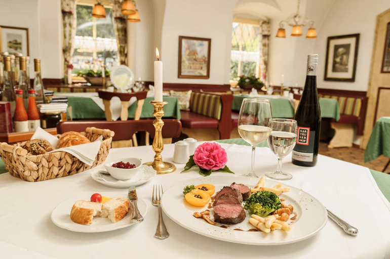 Food & Drinks 5, Kirchenwirt Hotel Restaurant Wachau, Krems an der Donau Land