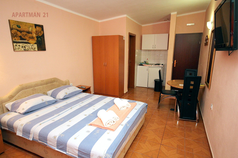 Bedroom 2, Kojic Apartments