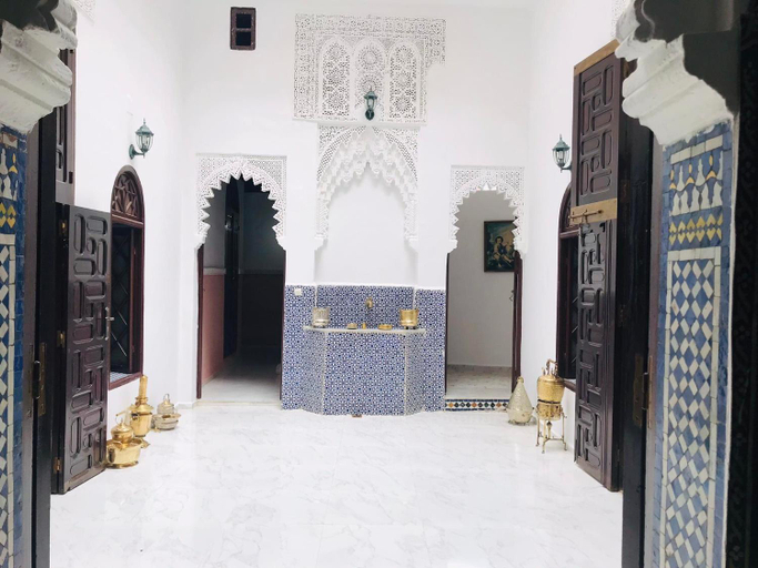 Others 5, Riad Al Arar, Rabat