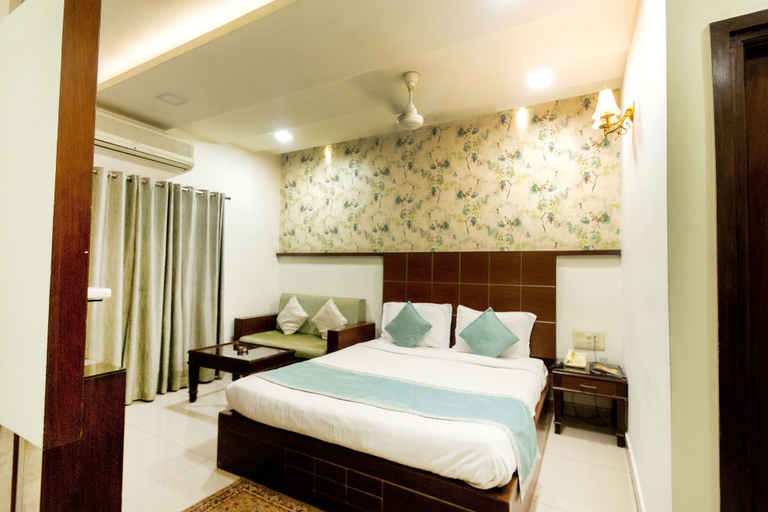 Bedroom 3, Hotel Annapoorna Residency, Hyderabad