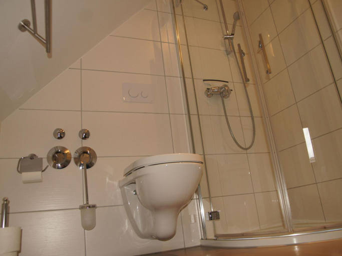 Bathroom 3, Ferienwohnungen Stegen, Breisgau-Hochschwarzwald
