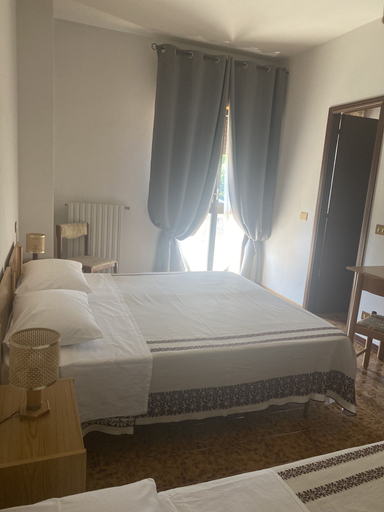 Bedroom 3, L'Ideale, Bologna