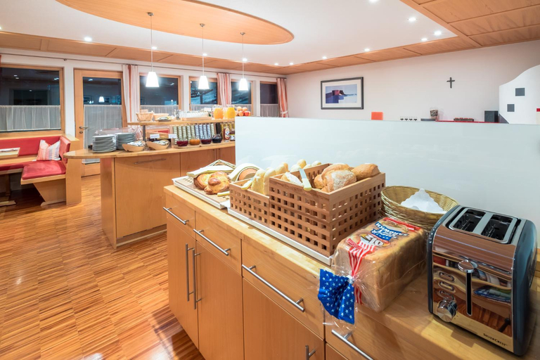 Food & Drinks 4, Hotel Garni Krumbach, Bregenz
