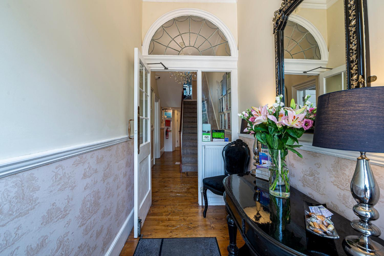 Public Area 2, Hamiltons Boutique Hotel, Southend-on-Sea