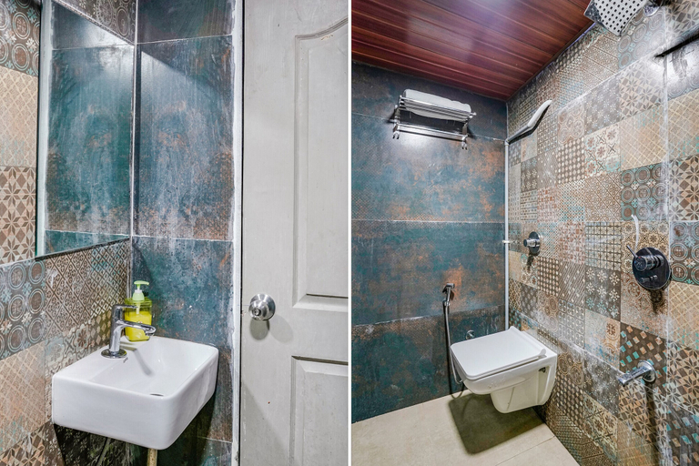 Bathroom 3, Fabexpress Earth Paradise, Mumbai Suburban