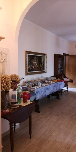 Others 2, B&B Paola e Francesco, Pavia