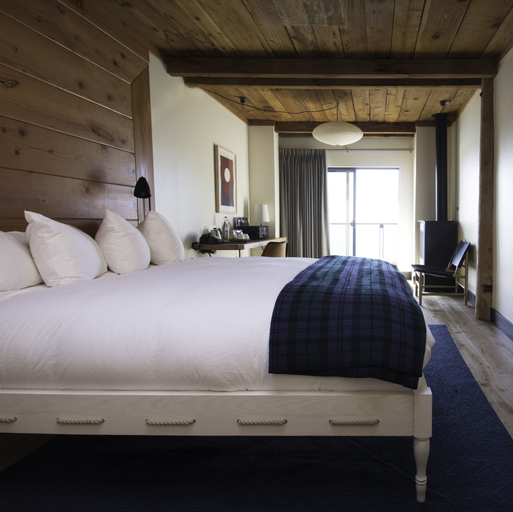 Bedroom 3, Timber Cove Resort, Sonoma