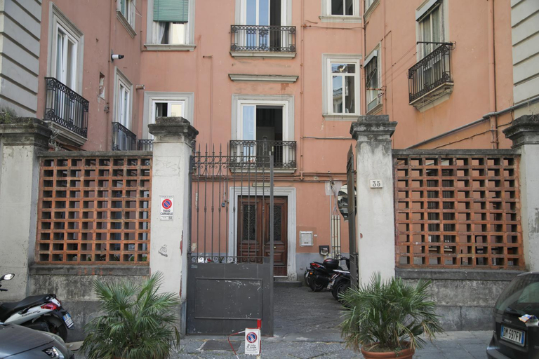 Exterior & Views 1, B&B LIONORA, Napoli