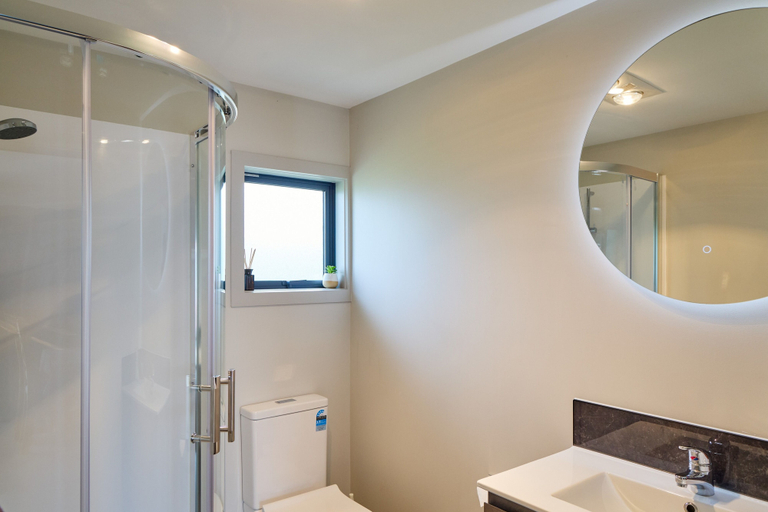 Bathroom 4, Willowbank Motel, Kaikoura