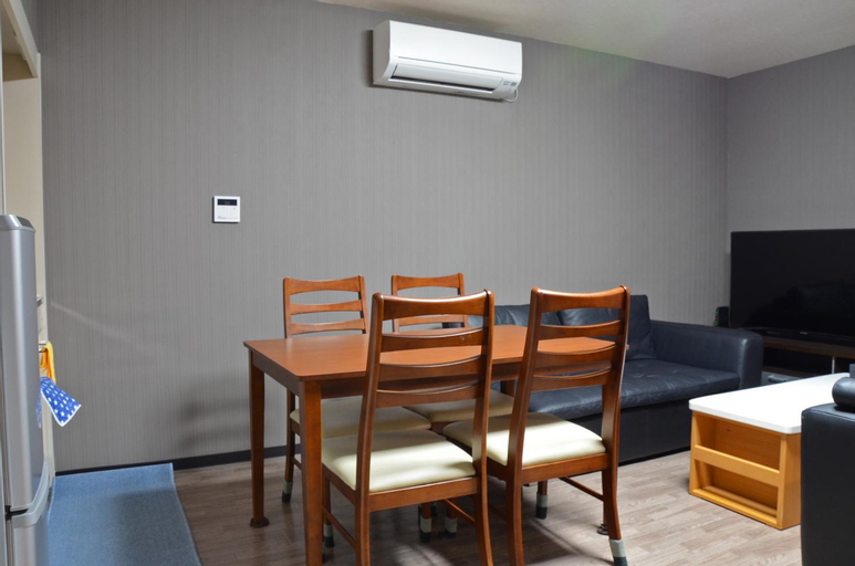 Dining Room 25