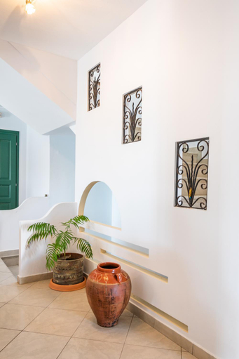 Others 3, Dilina Studios, South Aegean